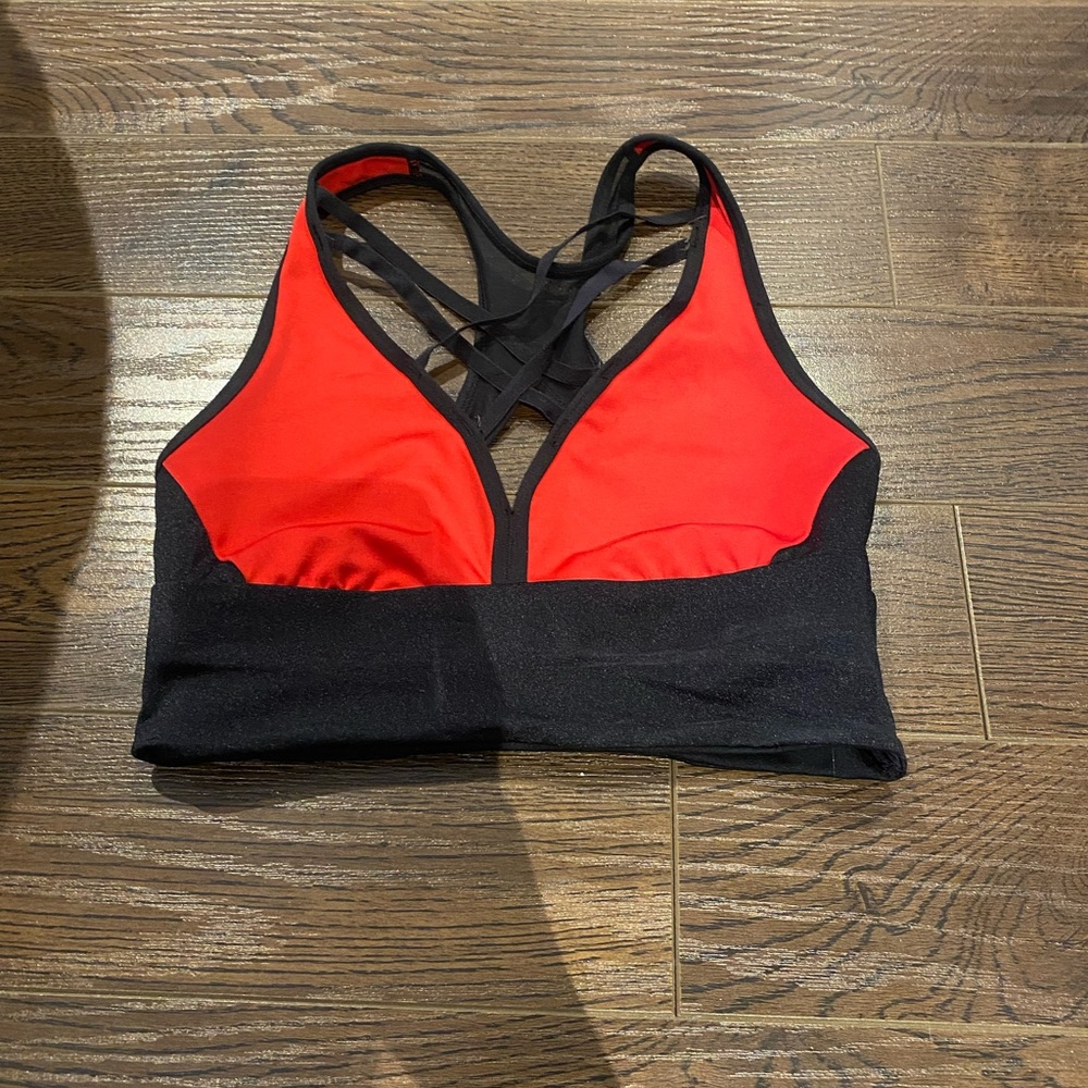 La SENZA Black and Red Sports Bra with Mesh Detailing